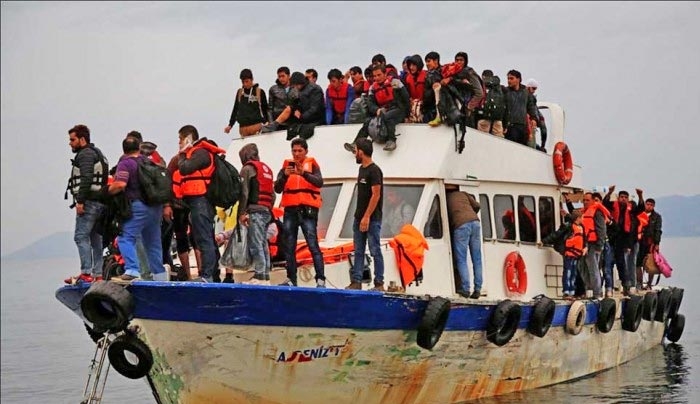Κύκλωμα «βαπτίζει» Σύρους, Αλγερινούς και Μαροκινούς