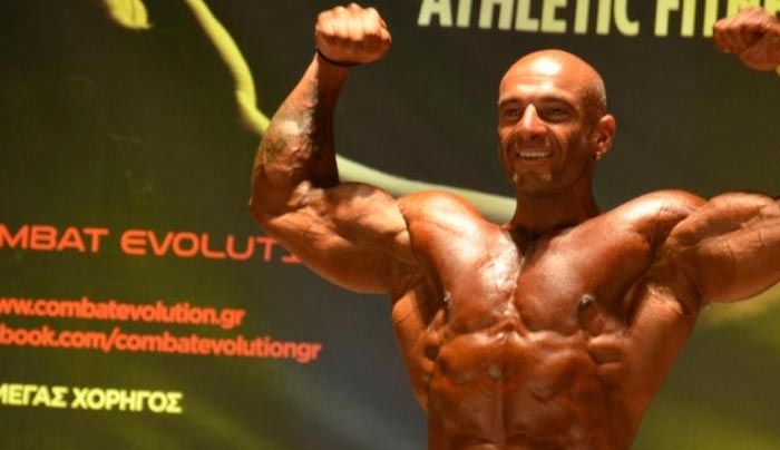Γιάννης Μάγκος . «Το όνειρό μου ένας επαγγελματικός αγώνας.» To review του 2015 (video)