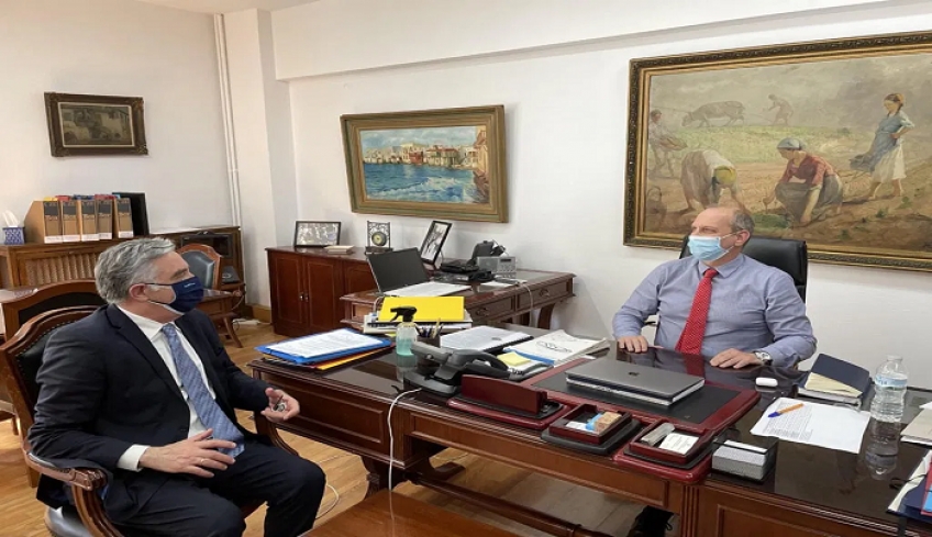 Με την ηγεσία του Υπ. Αγροτικής Ανάπτυξης συναντήθηκε ο Βασίλης Υψηλάντης
