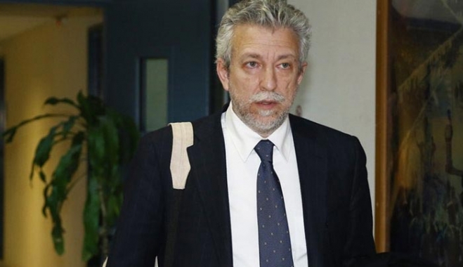 «Ναι μεν αλλά» τώρα από Κοντονή υπό το βάρος του Grexit