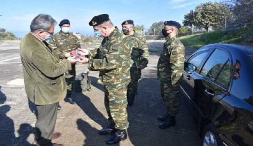 Την Νίσυρο επισκέφτηκε ο Αρχηγός ΓΕΣ Αντιστράτηγος Χαράλαμπος Λαλούσης