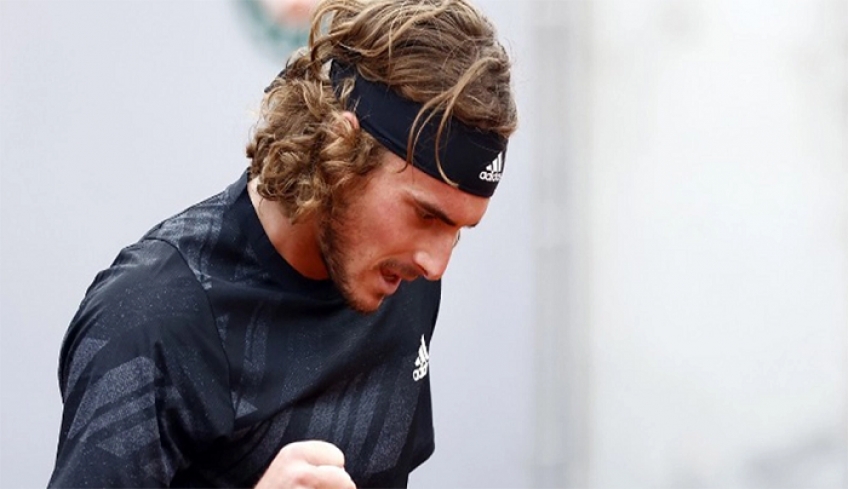 Προκρίθηκε στους «16» του Roland Garros ο Τσιτσιπάς – Αποσύρθηκε ο Μπέντενε