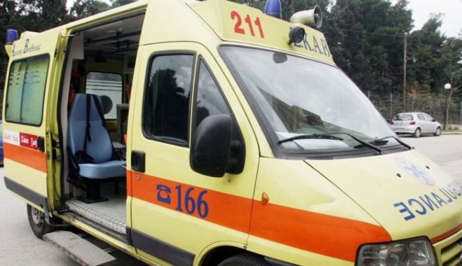 Ασθενοφόρα που μεταφέρουν… σκάνδαλα