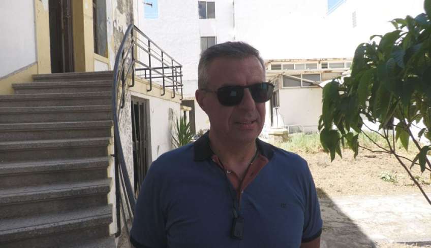 Καθαρισμός του αύλειου χώρου της πρώην Ανωτέρας από εθελοντές με τη συμβολή της Υπηρεσίας Πρασίνου Δήμου Κω