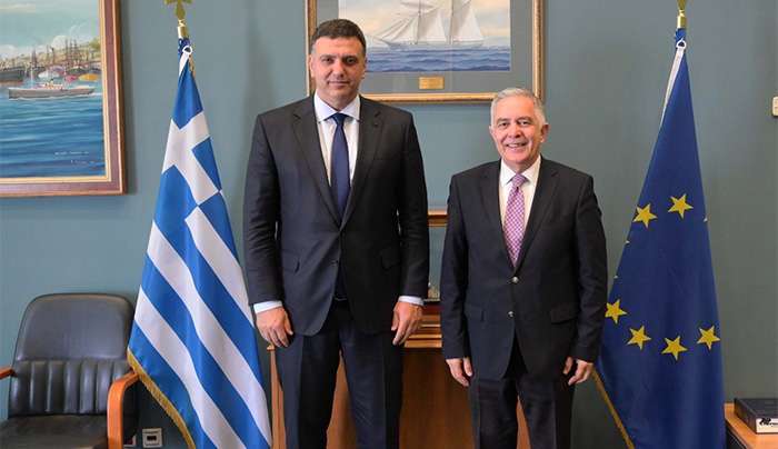 Συνάντηση του Βασίλη Α. Υψηλάντη με τον Υπουργό Ναυτιλίας Βασίλη Κικίλια – Στο επίκεντρο η ακτοπλοϊκή συνοχή, το Μεταφορικό Ισοδύναμο και οι κρίσιμες λιμενικές υποδομές