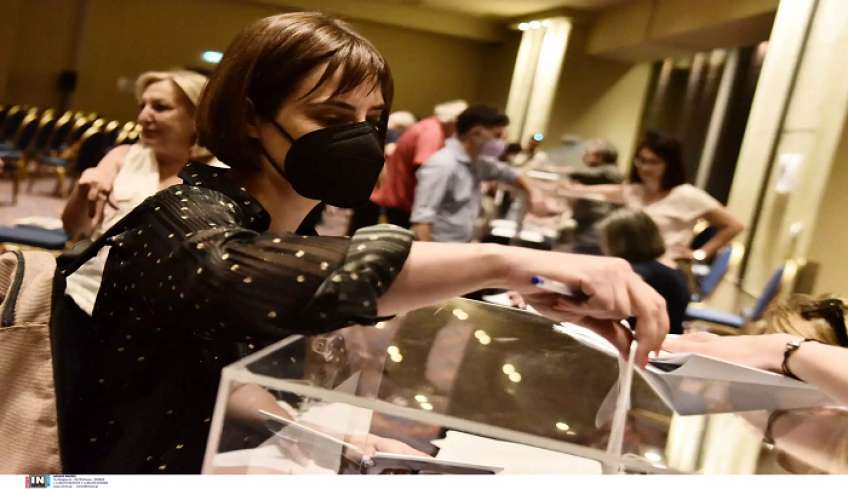 ΣΥΡΙΖΑ: Με ποσοστό γύρω στο 77% εκλέγεται γραμματέας η Ράνια Σβίγκου με αναπληρωτή τον Γιώργο Βασιλειάδη