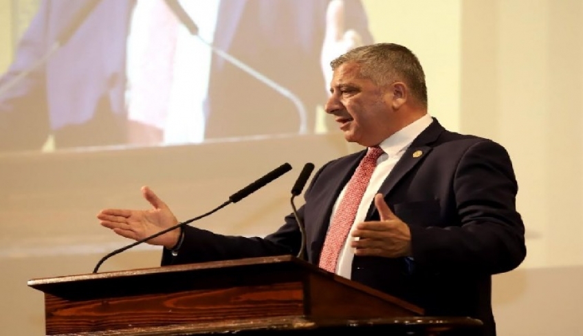 Πατούλης: Να αντικατασταθεί ο ΕΝΦΙΑ από δημοτικό ΦΑΠ