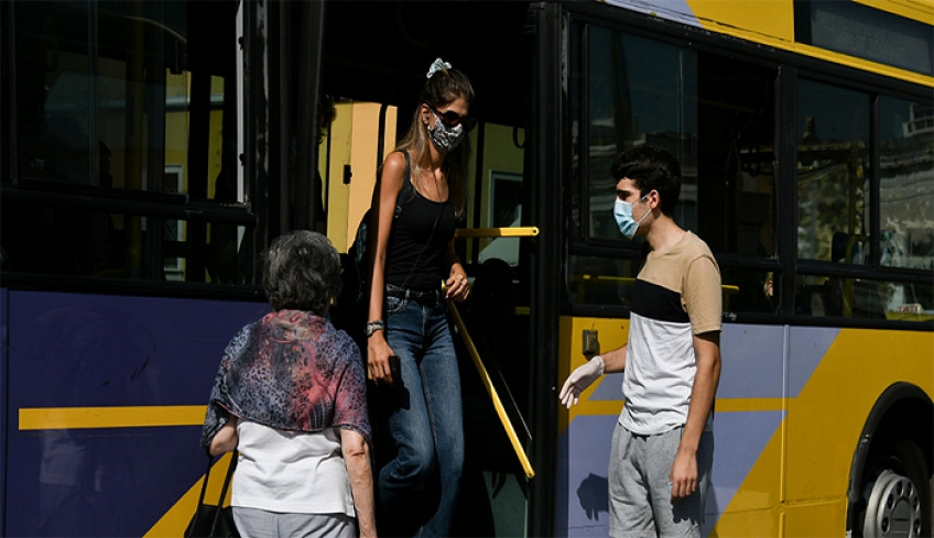 Πάνω από 100 ΚΤΕΛ στους δρόμους της Αθήνας για την αποσυμφόρηση των ΜΜΜ