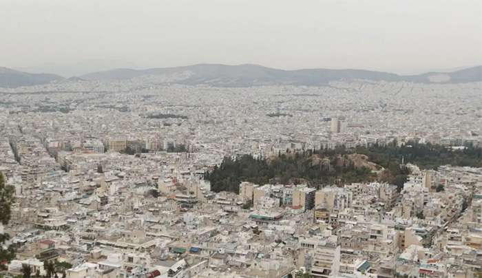 Καιρός σήμερα: Αφρικανική σκόνη στην Αττική και βροχές σε Δωδεκάνησα, Ήπειρο και Μακεδονία