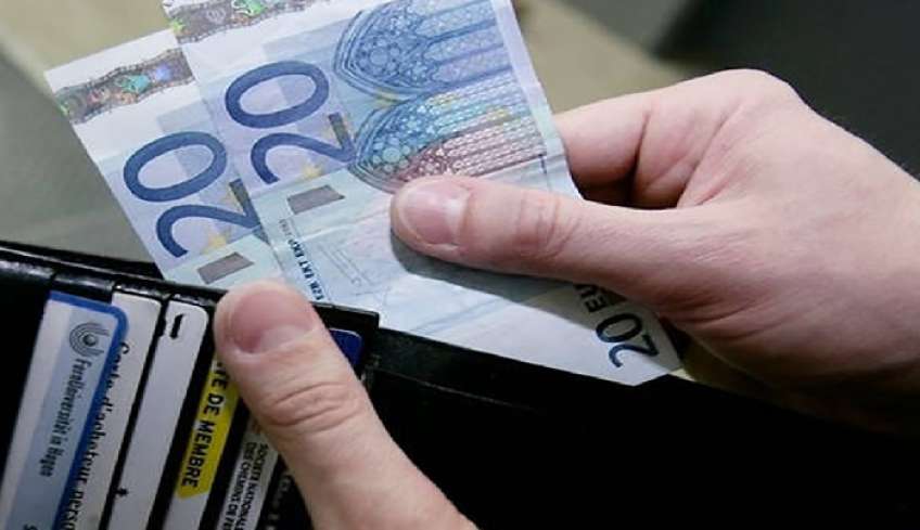 Υπουργείο Εργασίας – Πώς διαμορφώνεται ο νέος κατώτατος μισθός ανά τριετία