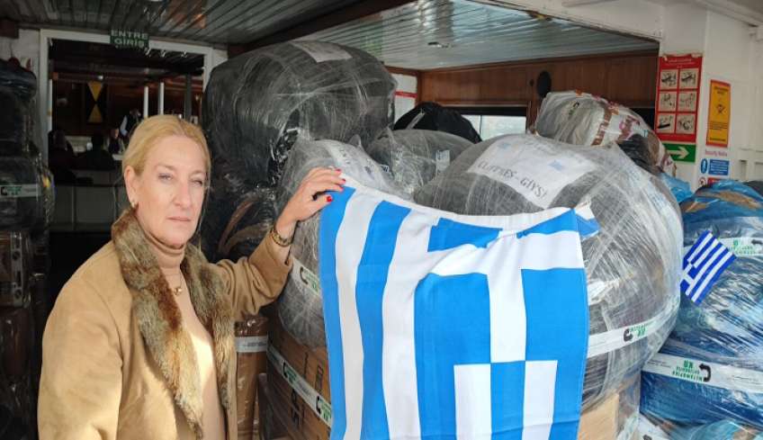 Τριανταεπτά παλέτες με ανθρωπιστικό υλικό παραδόθηκαν απ' τον Δήμο της Κω στους σεισμόπληκτους που διαμένουν στην Αλικαρνασσό