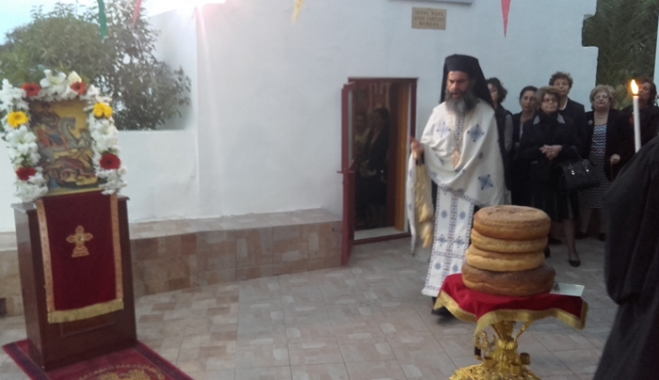 ΕΞΩΚΛΗΣΙ ΑΓΙΟΥ ΓΕΩΡΓΙΟΥ ΤΟΥ ΚΕΦΑΛΑ (ΧΑΛΙΚΟΥΡΑ)