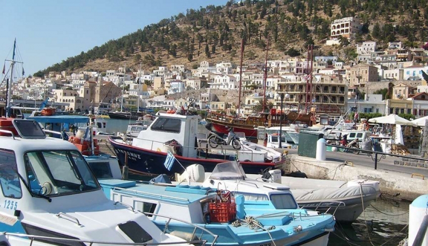 «Κόντρες» σε τουριστικά νησιά με δήθεν δικαιούχους μειωμένων ενοικίων