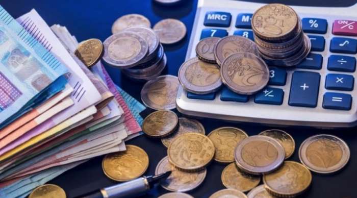 Επιστρεπτέα προκαταβολή: Αναδρομικά κρατικά δάνεια σε 2.000 επαγγελματίες και επιχειρήσεις