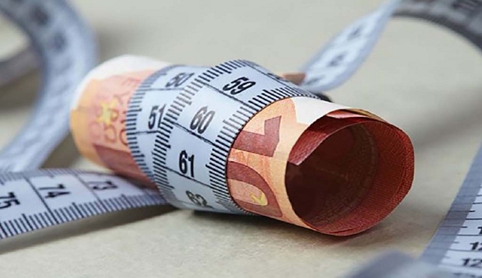 ΓΣΕΒΕΕ: Ακόμα και τα στοιχειώδη «κόβουν» τα νοικοκυριά για να τα βγάλουν πέρα – Δεν πάνε ούτε στο γιατρό