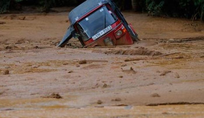 Βιβλικές καταστροφές στη Σρι Λάνκα - Φόβοι για 150 νεκρούς - ΒΙΝΤΕΟ