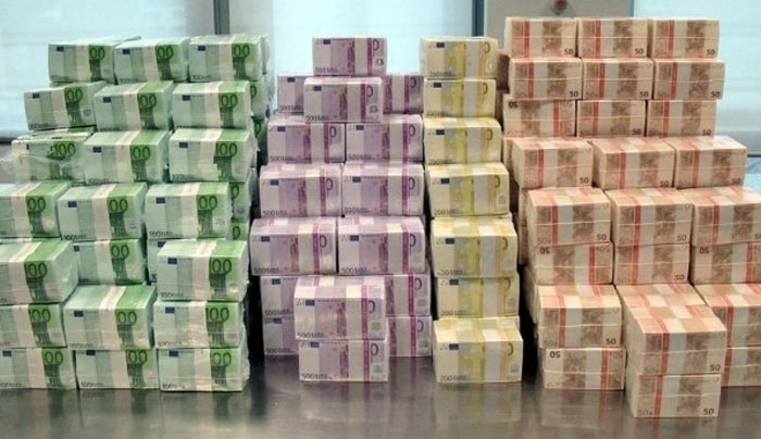 ESM: Αφού οι τράπεζες χρειάζονται λιγότερα, θα σας δανείσουμε λιγότερα...