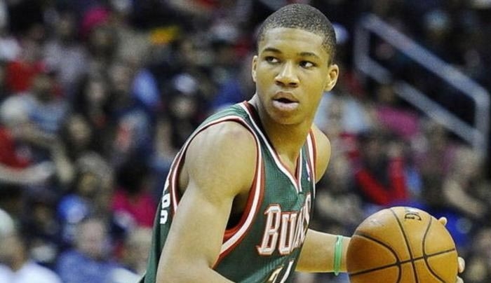 O Αντετοκούνμπο σπάει όλα τα ρεκόρ στο NBA - ΒΙΝΤΕΟ