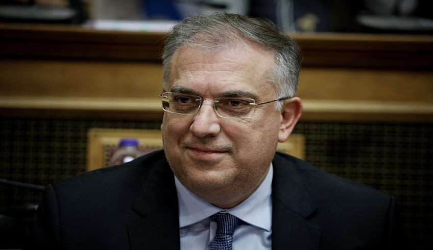 Τάκης Θεοδωρικάκος: «20.000 προσλήψεις στο δημόσιο - 8.000 στους ΟΤΑ»