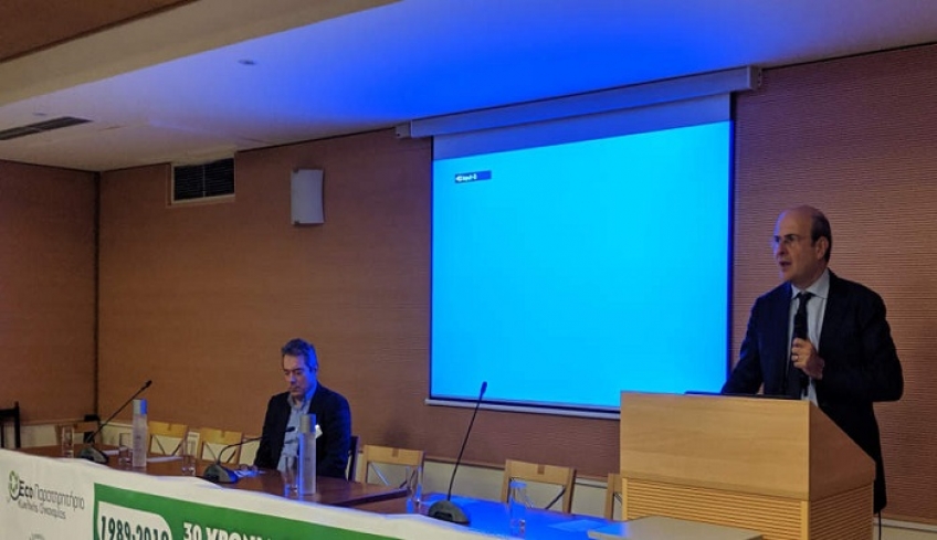 Ο Χατζηδάκης παρουσίασε τους 7 άξονες της κυβέρνησης για την ανακύκλωση