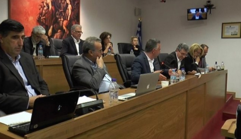 Ηλίας Καματερός στο ΔΣ Κω: «Μπορούμε με συνεργασία να κλείσουμε τις πληγές του σεισμού»