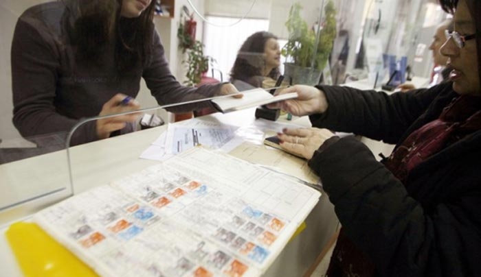 Τα 8 κλειδιά που οδηγούν τις γυναίκες στην έξοδο από το ΙΚΑ