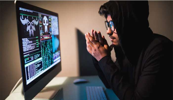 ΕΛΑΣ: Συνελήφθη άνδρας που έβλεπε «πειρατικά» συνδρομητικά κανάλια στο σπίτι του μέσω εφαρμογής