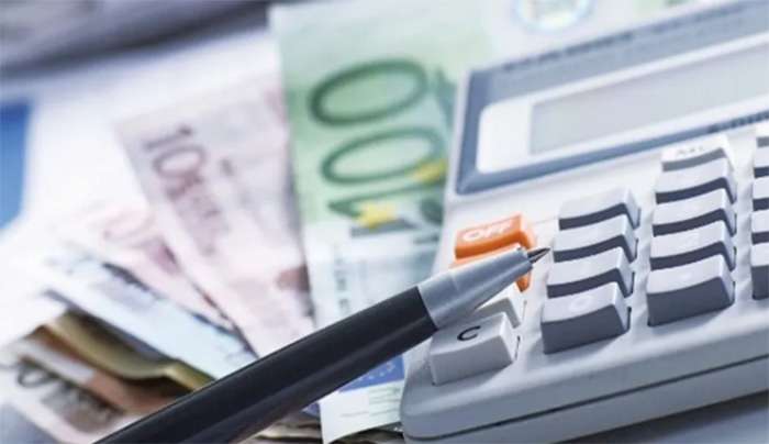 Παράταση 7 μηνών για τη διαπόμπευση των μεγαλοοφειλετών