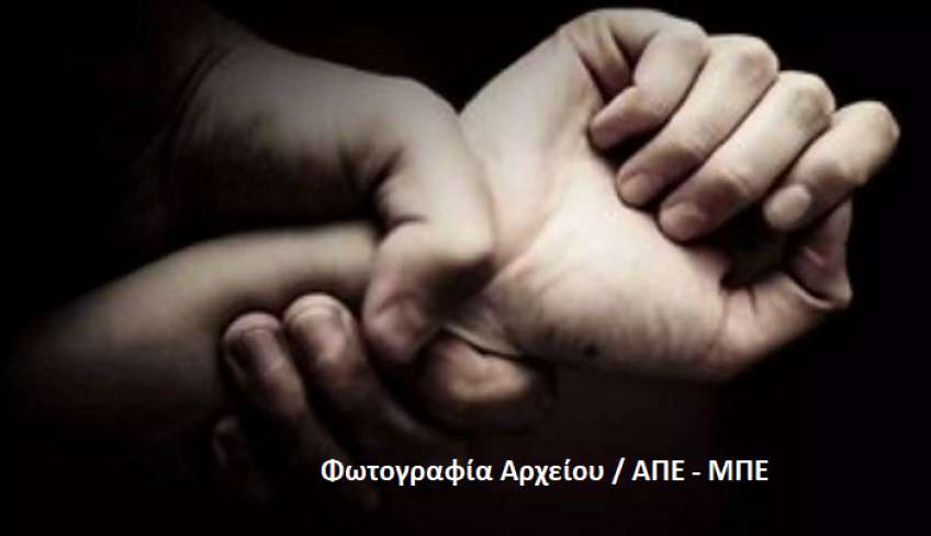 Πετράλωνα: Παιδιά καταγγέλλουν τους γονείς τους για σεξουαλική κακοποίηση