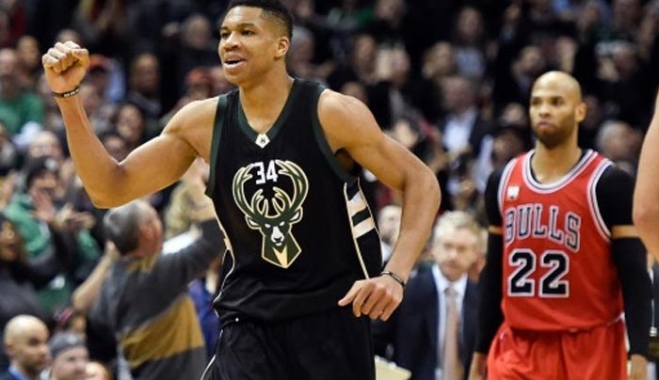 NBA: Θύμισε... Τζόρνταν! Εκπλητικά καρφώματα από τον Αντετοκούνμπο (βίντεο)