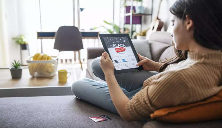 Black Friday 2022 και Cyber Monday: Ποια Κυριακή θα είναι τα καταστήματα ανοιχτά