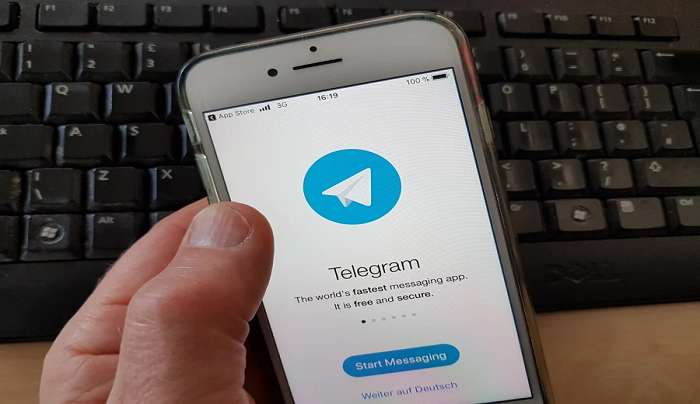 Σάλος με «επεξεργασμένες» γυμνές φωτογραφίες γυναικών στην Ελλάδα, οργή για τη διαπόμπευση μέσω Telegram
