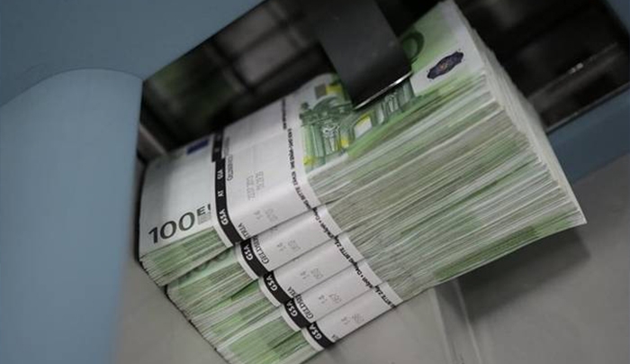 Οι ελπίδες συμβιβασμού ωθούν σε άνοδο το ευρώ