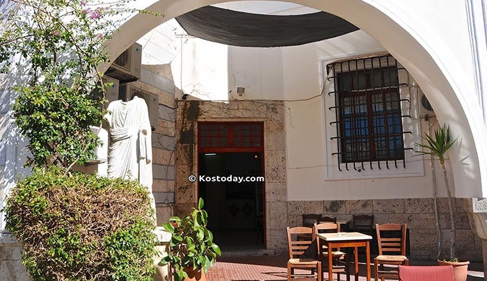 ΚΩΣ: Αρχαιοφύλακας κατηγορείται για κατοχή και διάθεση υλικού παιδικής πορνογραφίας