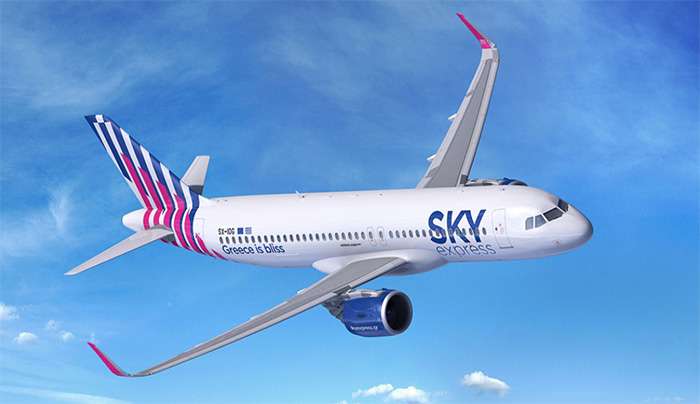 SKY express: Μεταφέρει και φέτος το Άγιο Φως στη Ρόδο
