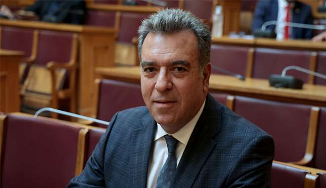«Πρόταση του Μάνου Κόνσολα για τη χορήγηση μικρών άτοκων δανείων σε πολύ μικρές επιχειρήσεις και ατομικές επιχειρήσεις σε νησιά κάτω των 3.000 κατοίκων»