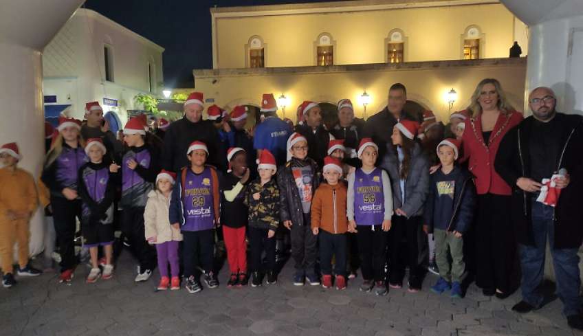Το Santa Run επέστρεψε στους δρόμους της Κω!