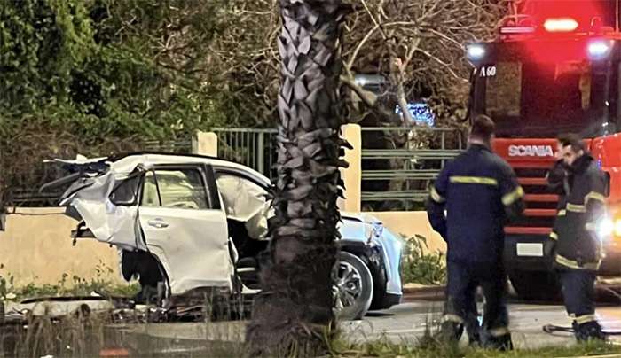 Τροχαίο-σοκ στην παραλιακή με σύγκρουση ΙΧ: Δύο νεκροί και δύο τραυματίες