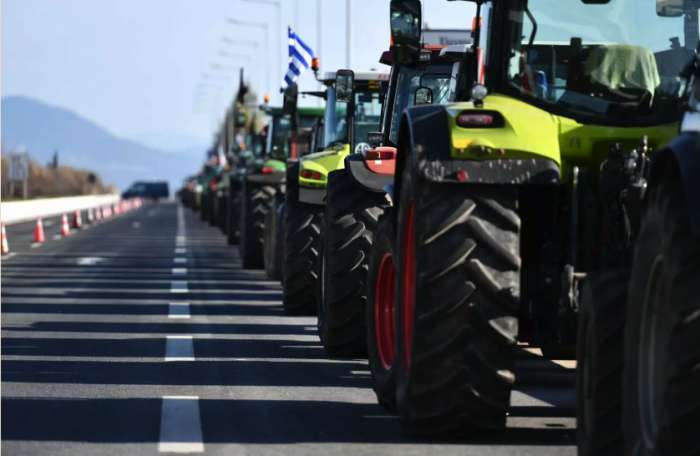 Με σύμμαχο την καλή πορεία των φορολογικών εσόδων η συνάντηση Μητσοτάκη με τους αγρότες – Έρχεται και άλλο μέτρο έκπληξη;
