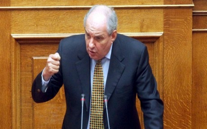 Τέρενς Κουίκ:Η Συγκυβέρνηση δεν θα γλιτώσει από την κατακραυγή, αφού με όποια αναδίπλωση ο εισπρακτικός στόχος παραμένει στα 3.2 δις ευρώ
