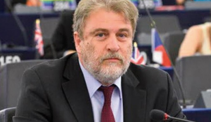 Ο Νότης Μαριάς στηρίζει τις διαμαρτυρίες των κατοίκων των νησιών του Αιγαίου για το «προσφυγικό»