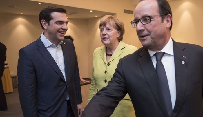 Αγωνία Τσίπρα να μην καταρρεύσουν οι διαπραγματεύσεις
