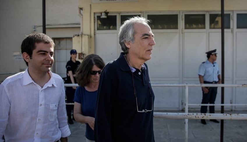 Ο Άρειος Πάγος αποφασίζει για την άδεια Κουφοντίνα μετά το μπαράζ επιθέσεων και βανδαλισμών