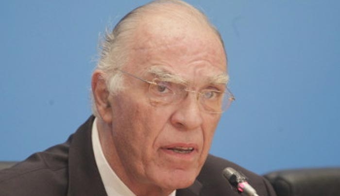 Λεβέντης: Αν ο Τσίπρας συνεχίσει μόνο με ΑΝΕΛ, κακό του κεφαλιού του