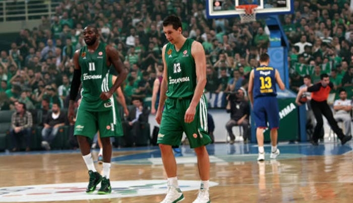 ΑΠΟΓΟΗΤΕΥΤΙΚΟΙ ΟΙ «ΠΡΑΣΙΝΟΙ»: Ηττα (77-52) με κάτω τα χέρια από την Μπαρτσελόνα