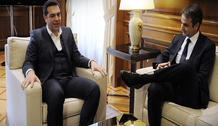 Πρώτη μονομαχία Τσίπρα - Μητσοτάκη για το ασφαλιστικό