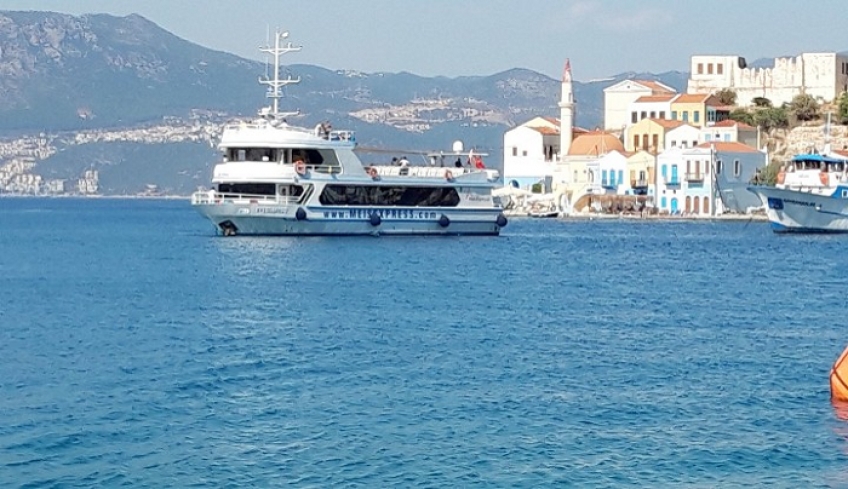 Ικανοποιημένοι οι Καστελοριζιοί για την ενίσχυση της ακτοπλοϊκής σύνδεσης