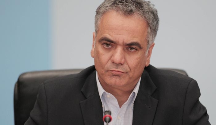 Όταν ο Σκουρλέτης απαντούσε "όχι" στην ερώτηση της Μπακογιάννη αν "θα αυξηθεί το πετρέλαιο κίνησης" - ΒΙΝΤΕΟ