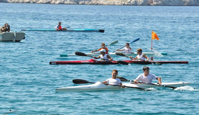 «Όλη η Ελλάδα τραβάει κουπί !»,  με πρώτο σταθμό τον πανέμορφο Πόρο