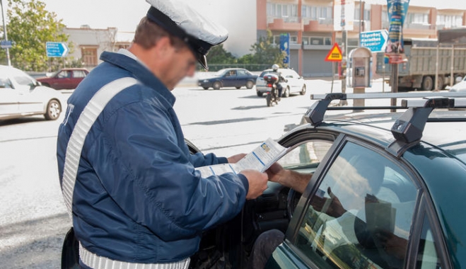 Tον Σεπτέμβριο ξεκινά η επιβολή προστίμων στα ανασφάλιστα ΙΧ